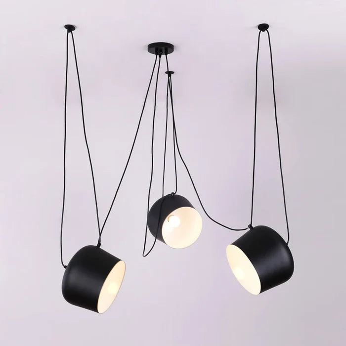 Suspension araignée métallique design industriel