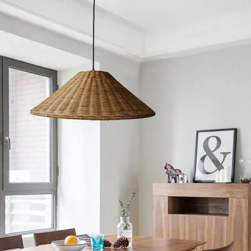 Suspension rotin minimaliste triangulaire vintage