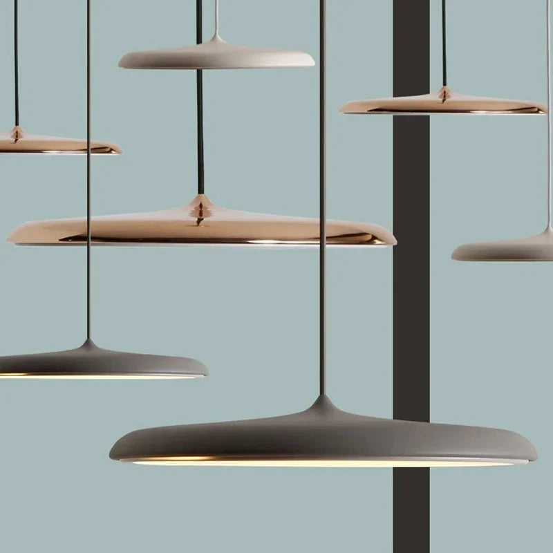 Suspension métallique plate art déco vintage colorée