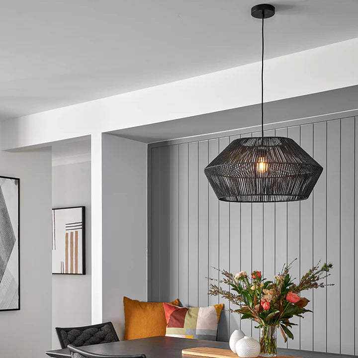 Suspension rotin design géométrique scandinave