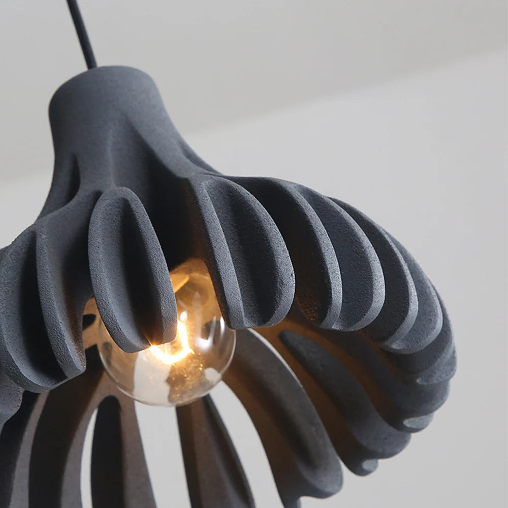 Suspension cloche pétales design scandinave