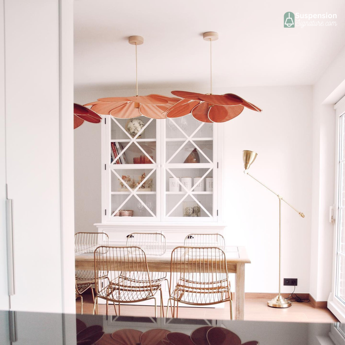 Suspension tissu fleur pétales design vintage bohème