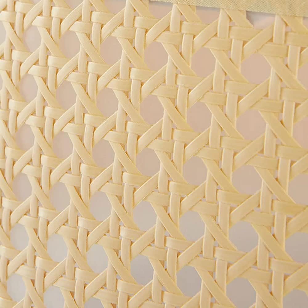 Suspension cylindrique en rotin cannage et tissu moderne