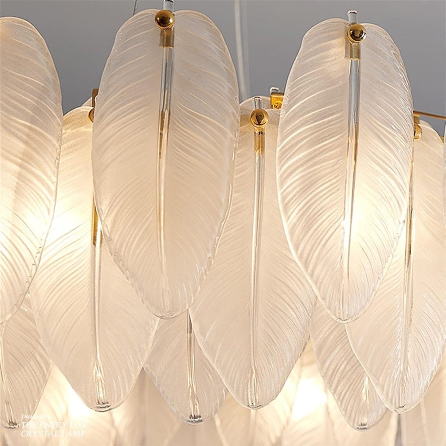 Suspension anneau plumes blanches en verre design bohème