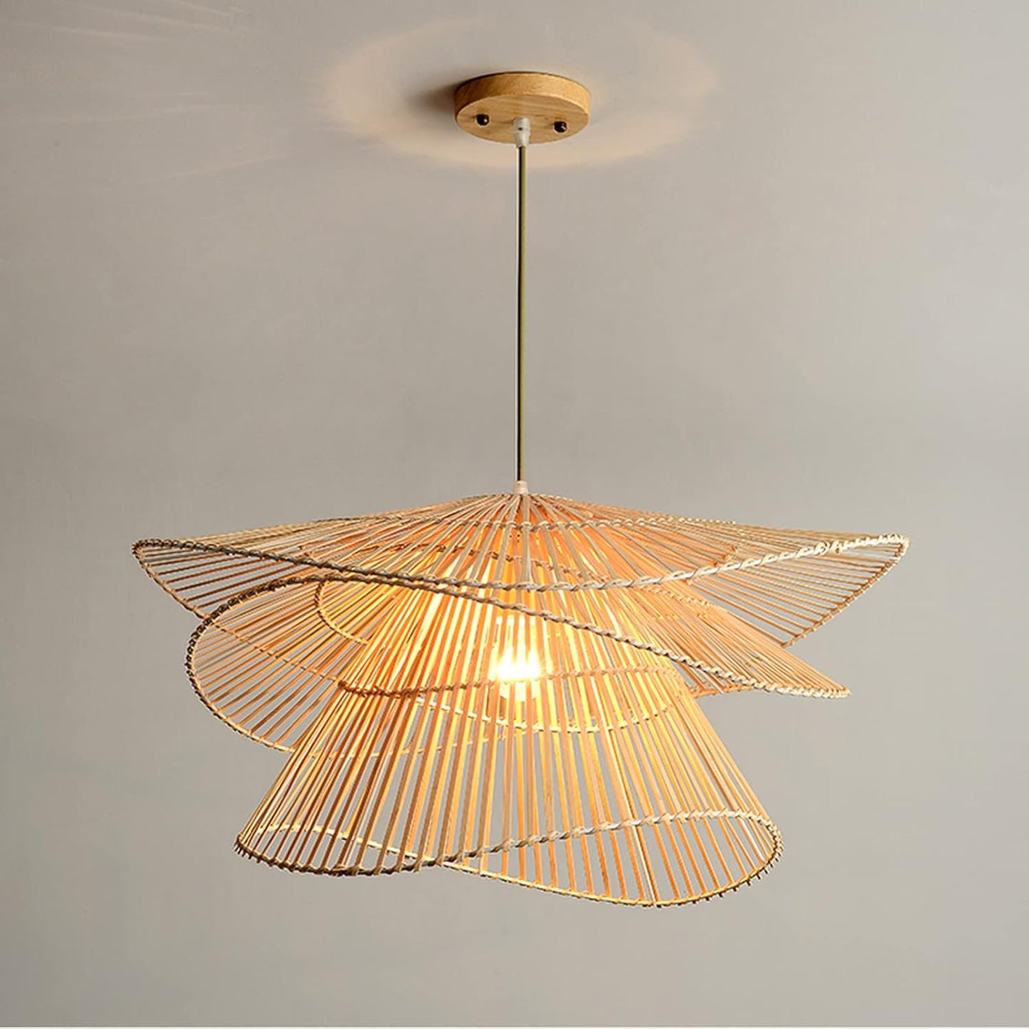 Suspension rotin et bambou vintage multicouches