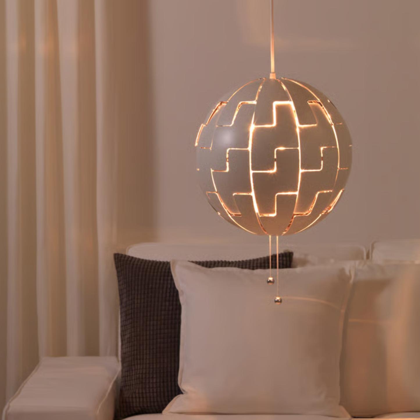 Suspension sphérique moderne – Design épuré et élégant