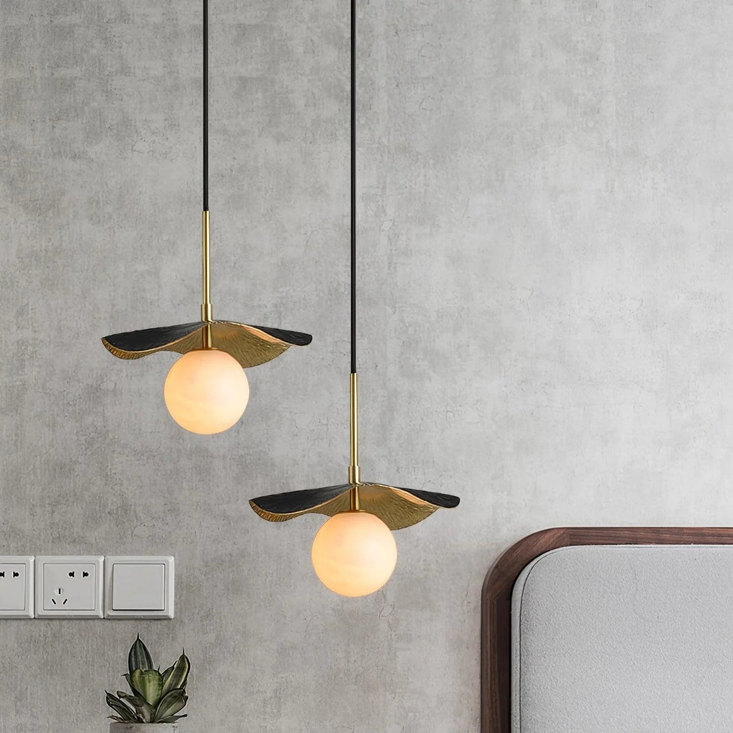 Suspension ondulée en cuivre boule en marbre