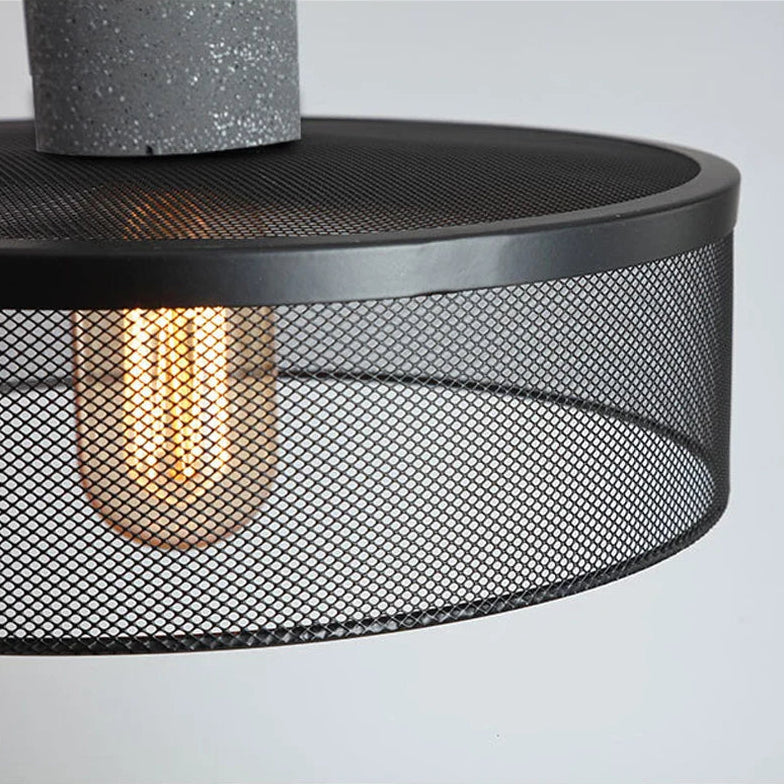 Suspension métal ciment industriel