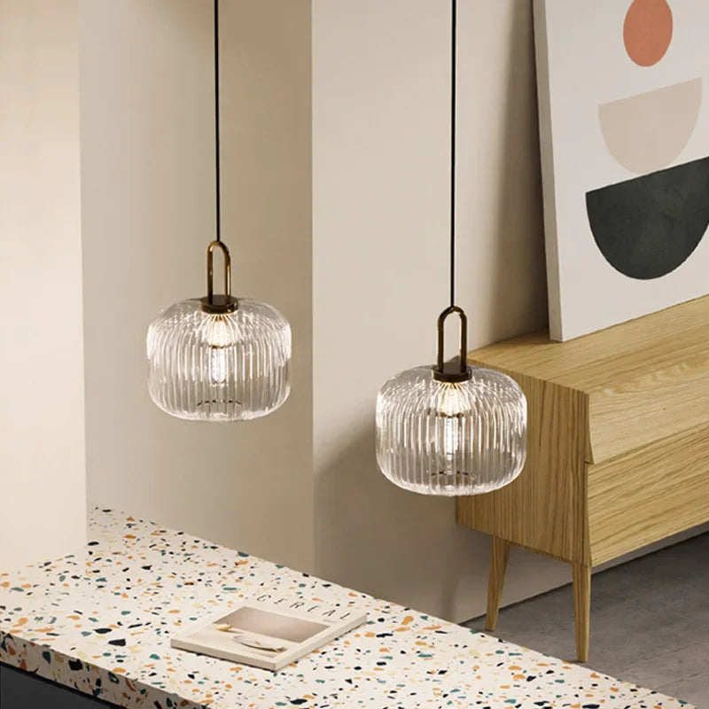 Suspension art déco en verre cannelé design cylindrique