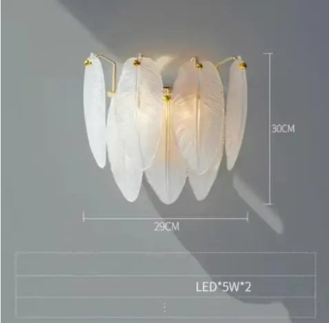 Suspension anneau plumes blanches en verre design bohème