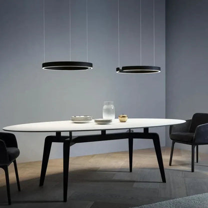 Suspension métal anneau ouvert design moderne