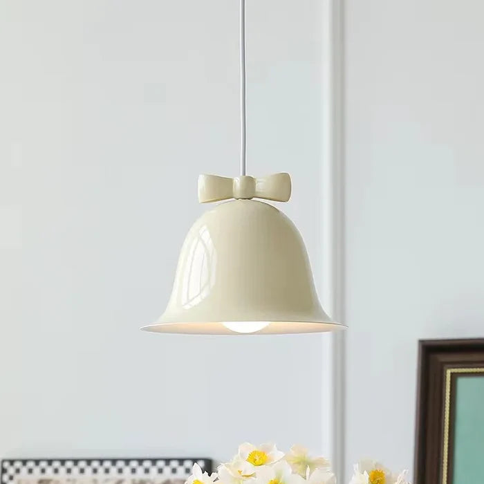 Suspension cloche en métal avec noeud design vintage