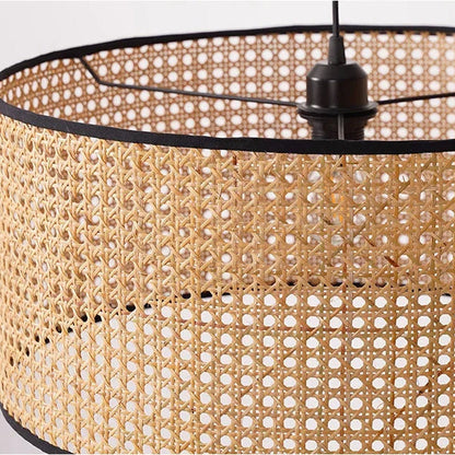 Suspension cannage en rotin moderne liserés noirs