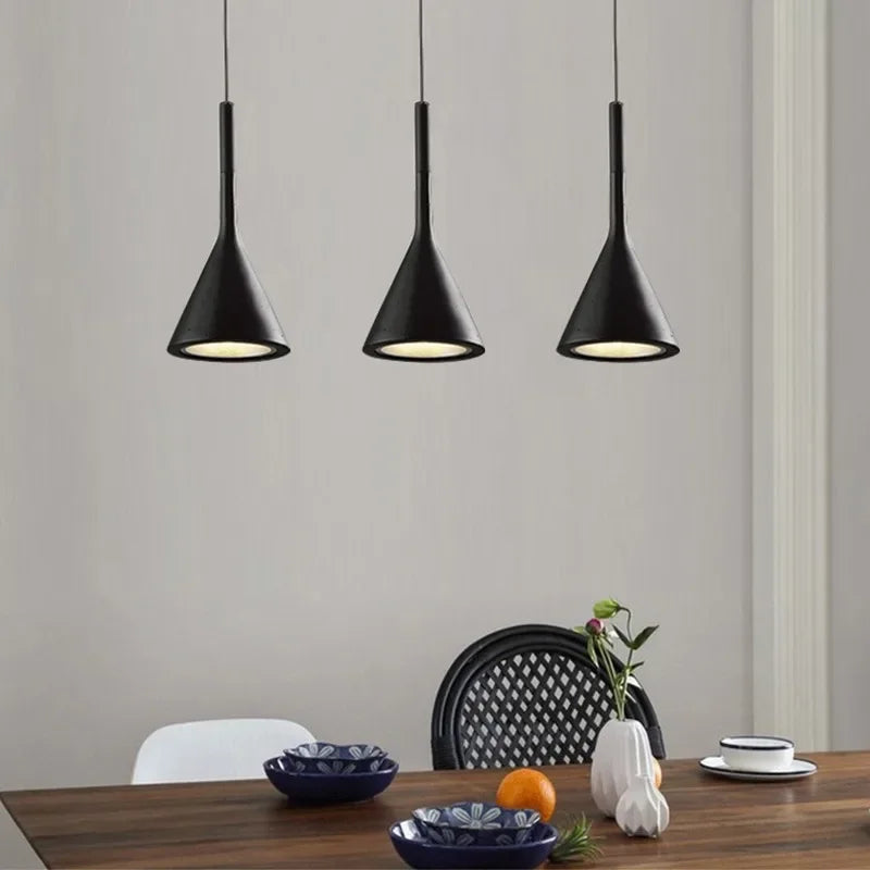 Suspension conique minimaliste scandinave 1.8