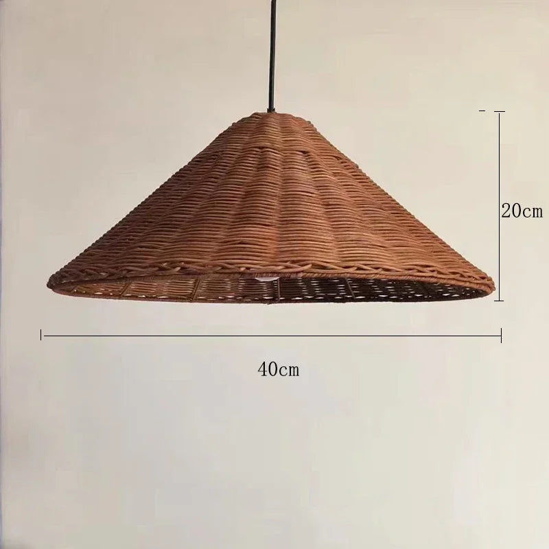 Suspension rotin minimaliste triangulaire vintage