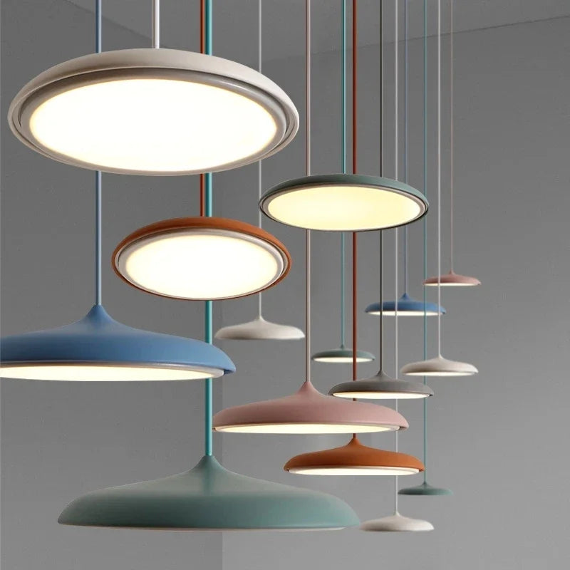 Suspension métallique plate art déco vintage colorée