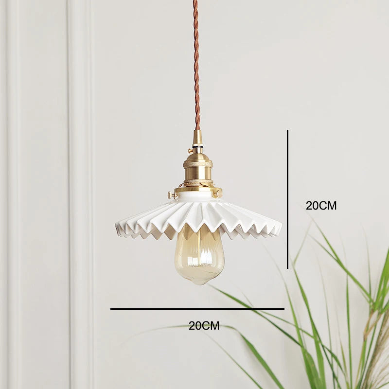 Suspension en cuivre ondulé design vintage