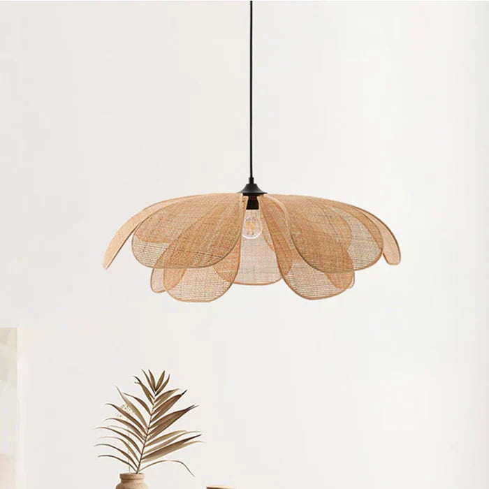Suspension rotin design pétales vintage
