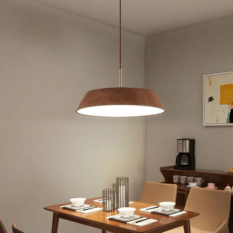 Suspension bois minimaliste évasée design scandinave