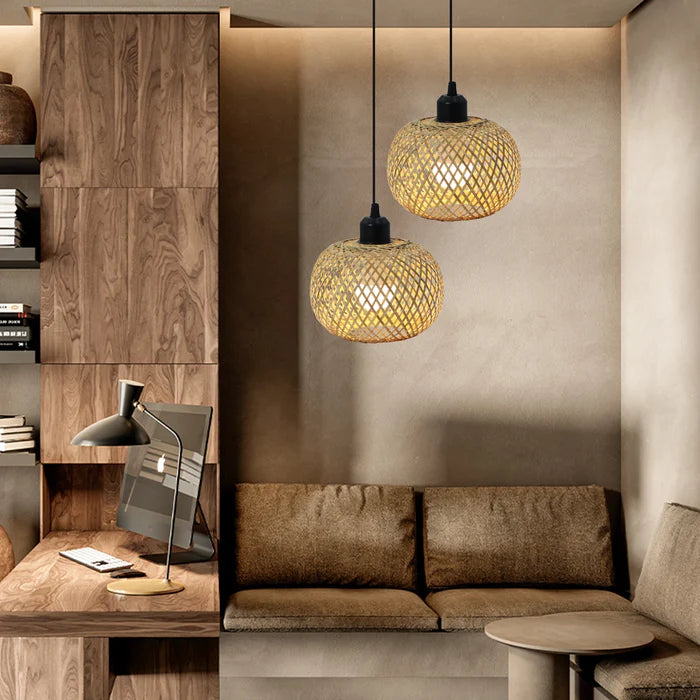 Suspension boule ajourée rotin et bambou style scandinave