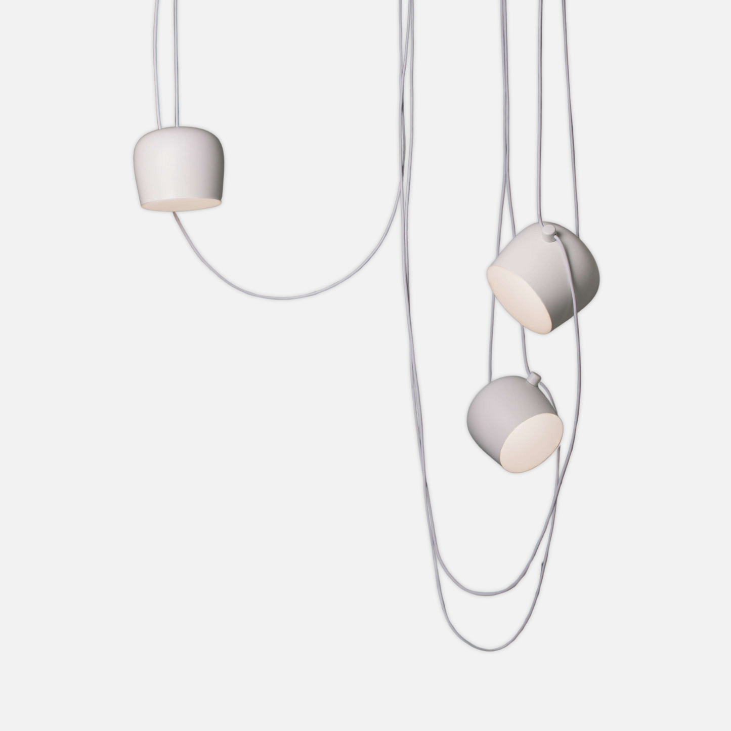 Suspension araignée métallique design industriel