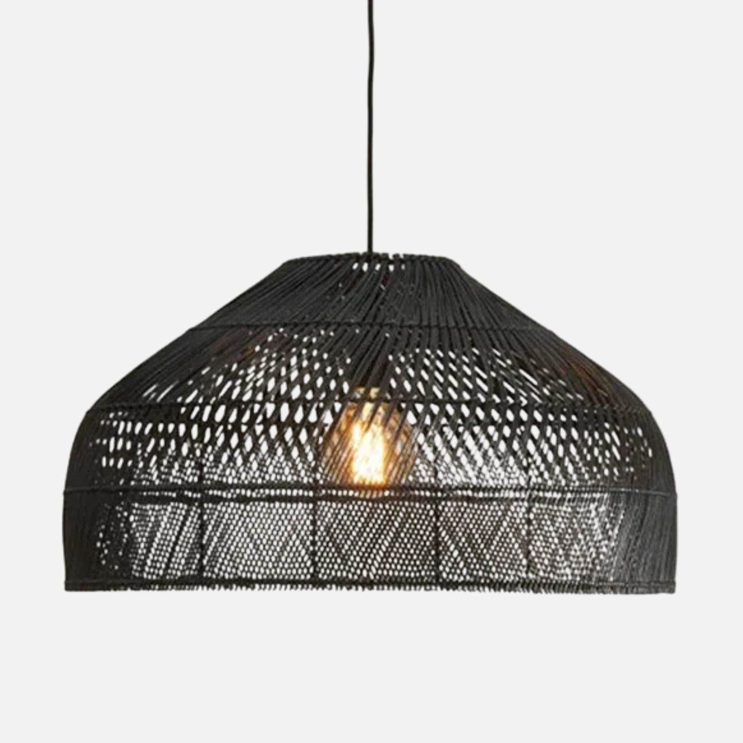 Suspension cloche ajourée en osier design vintage