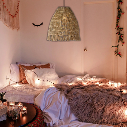 Suspension cloche tressée frangée en osier raphia bohème