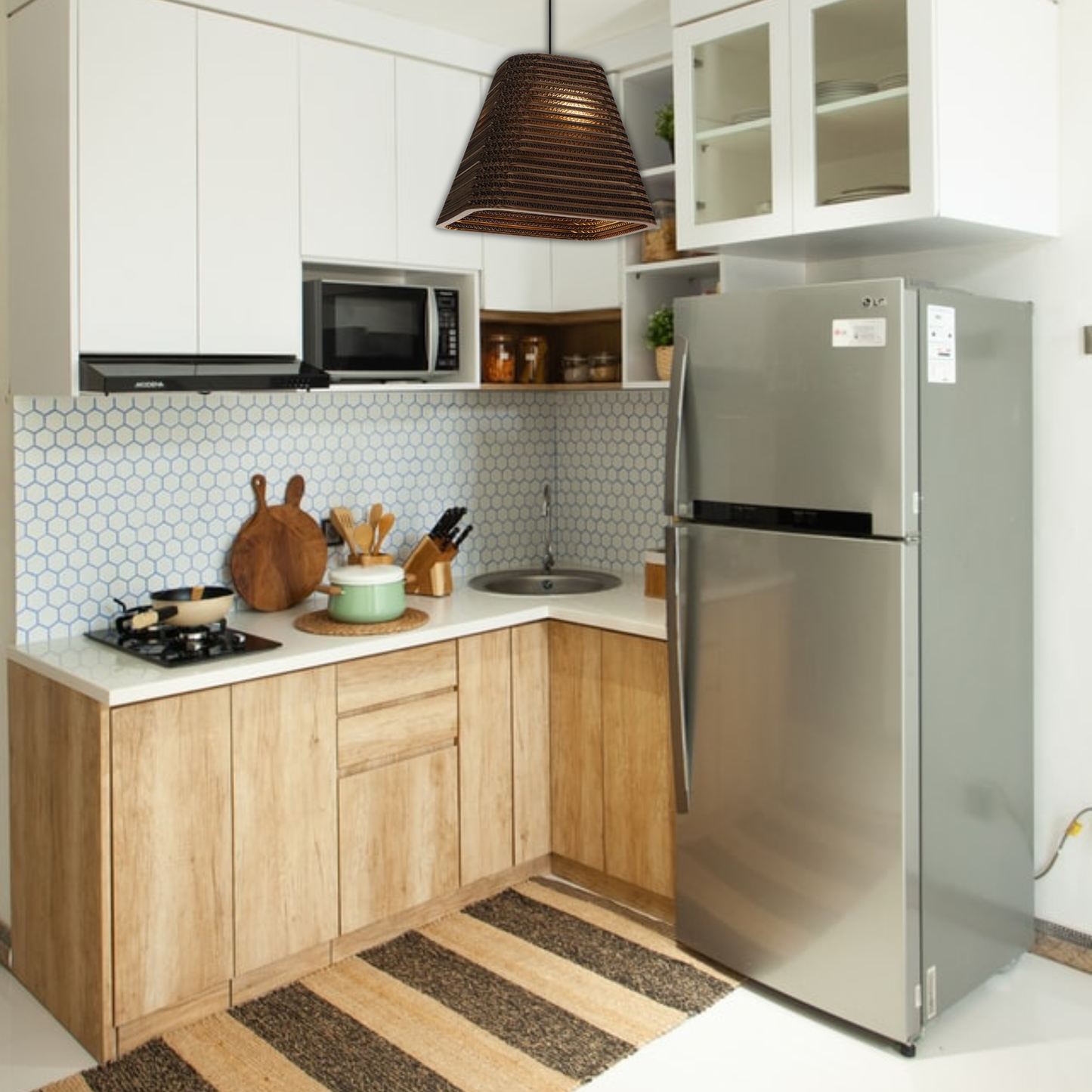 Suspension en papier carton alvéolé carré évasé design scandinave