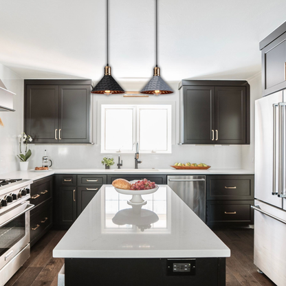 Suspension moderne métallique triangle effet pois