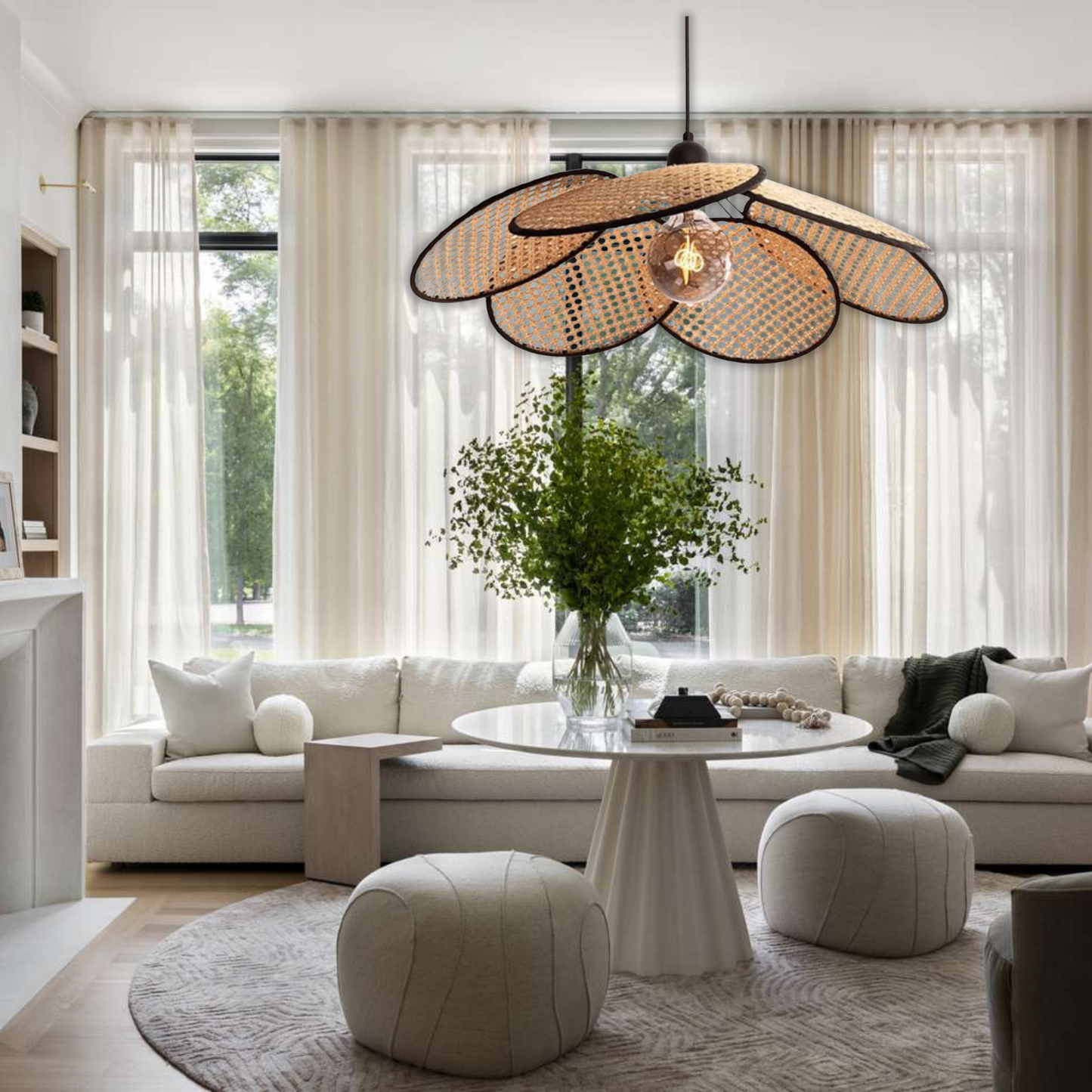 Suspension rotin et bambou cannage pétales fleur vintage