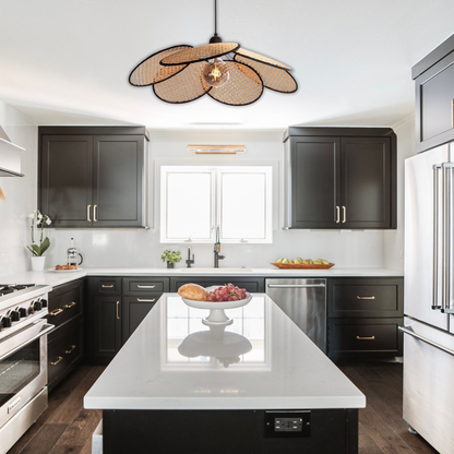 Suspension rotin et bambou cannage pétales fleur vintage