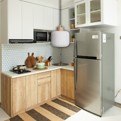 Suspension verre blanc rainuré et bois boule design vintage