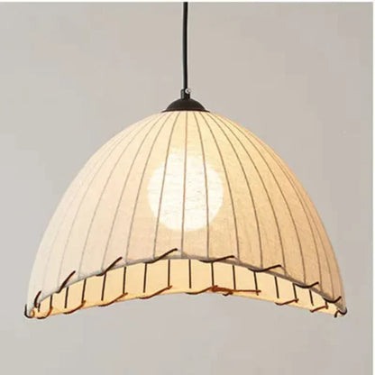 Suspension lin blanc fil noir cloche asymétrique bohème