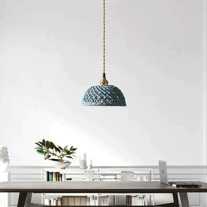 Suspension céramique effet cannage forme demi globe