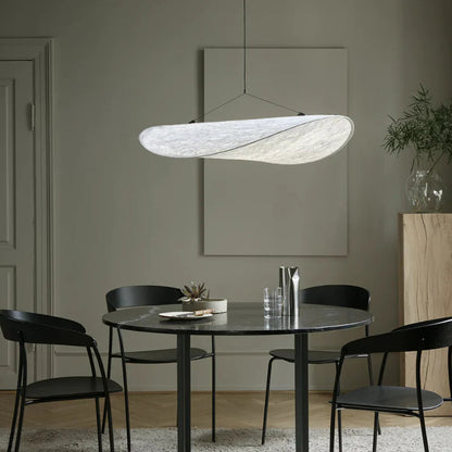 Suspension moderne vague en tissu blanc